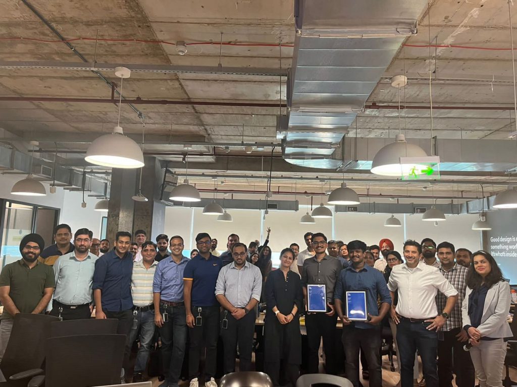 The Dyson India Team felicitated Arjun B S and Ajay Krishnan A – BEES LAB